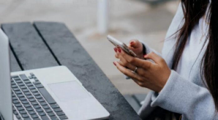 Вторая жизнь флагмана: как и где безопасно купить смартфон б/у в 2026 году