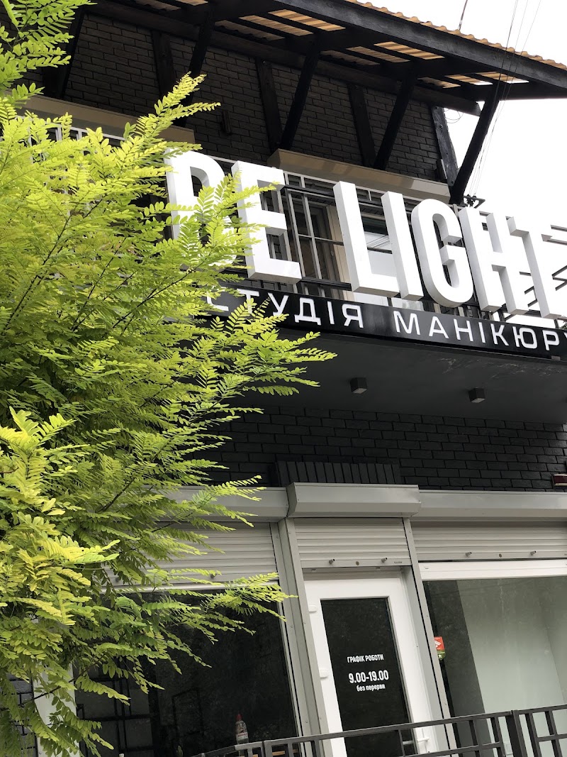 BE LIGHT