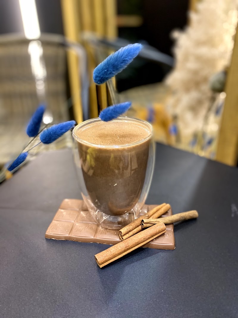 13 coffee bar